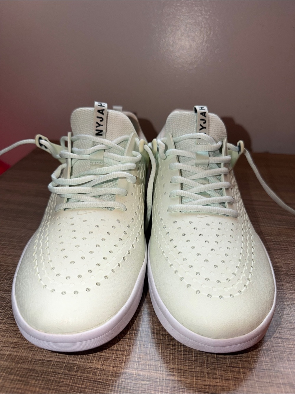 Nike SB Zoom Nyjah 3 Barely Green Men’s Size 12 Sneakers